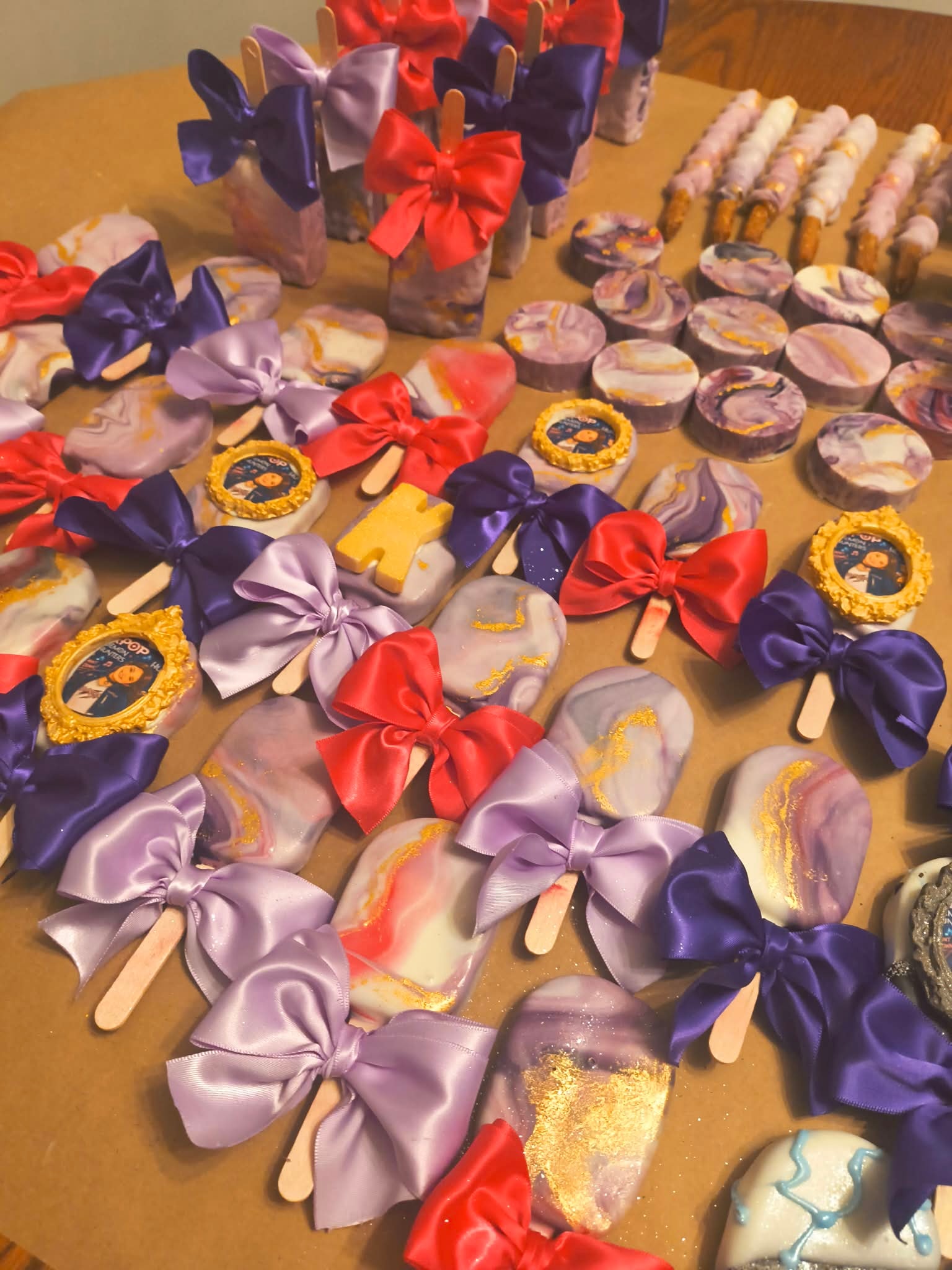 K-Pop themed treat 6